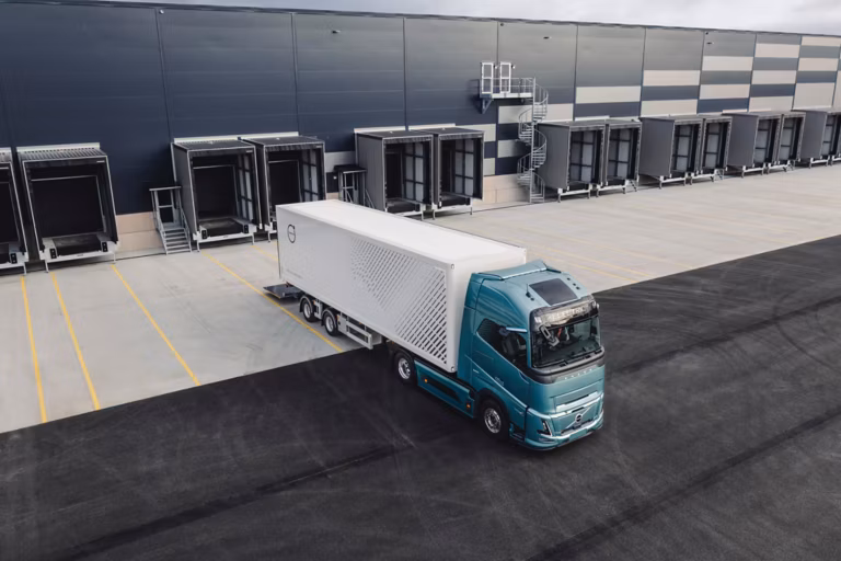 Volvo Trucks Services